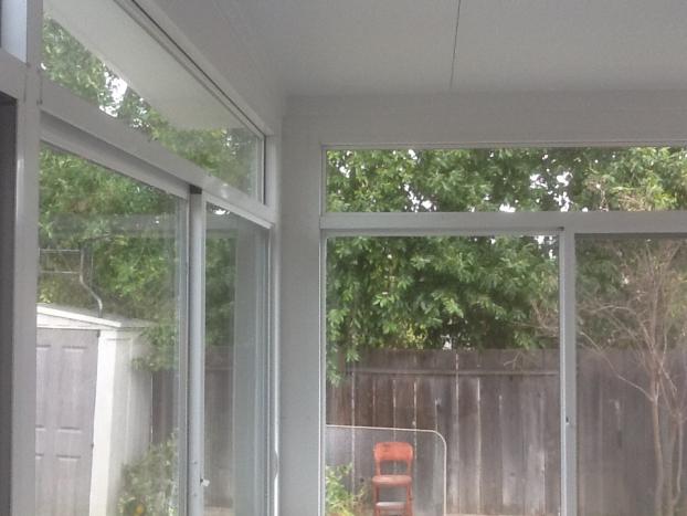 Series 230 Sun and Shade Sunroom / Interior