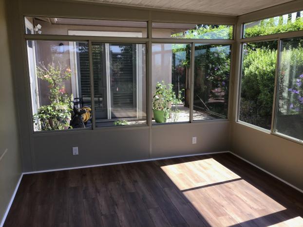 Series 230 Sun and Shade Studio Sunroom