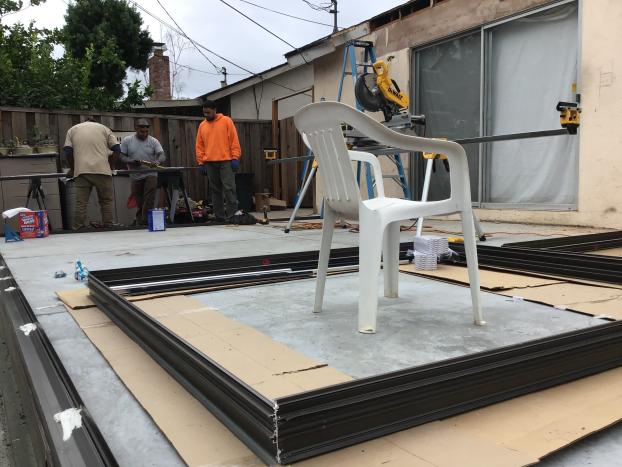 Series 230 Sun and Shade Studio Sunroom