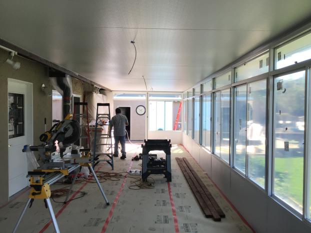 Series 230 Sun and Shade Studio Sunroom