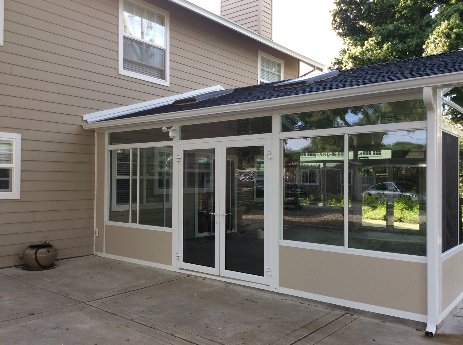Series 230 Sun and Shade / Cathedral Sunroom