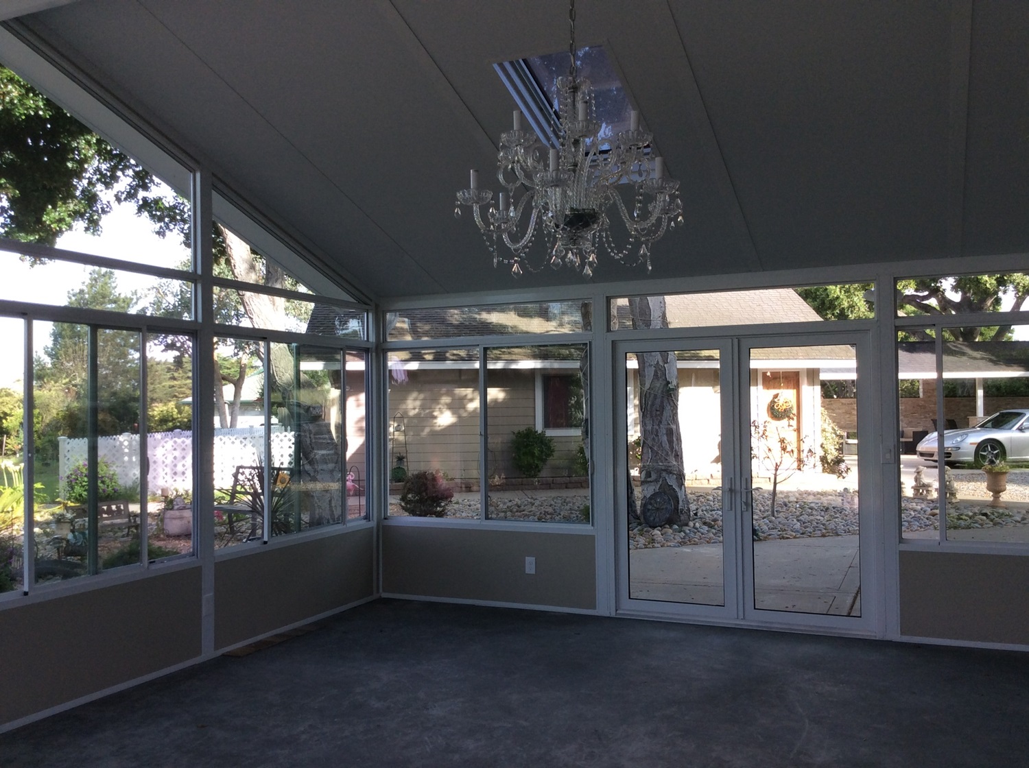 Series 230 Sun and Shade / Cathedral Sunroom